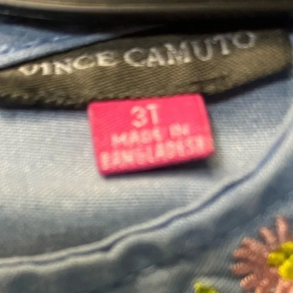 Vince Camuto Matching Chambray 3pc set Girls 3T Floral Embroidered Top Shorts - Picture 5 of 6